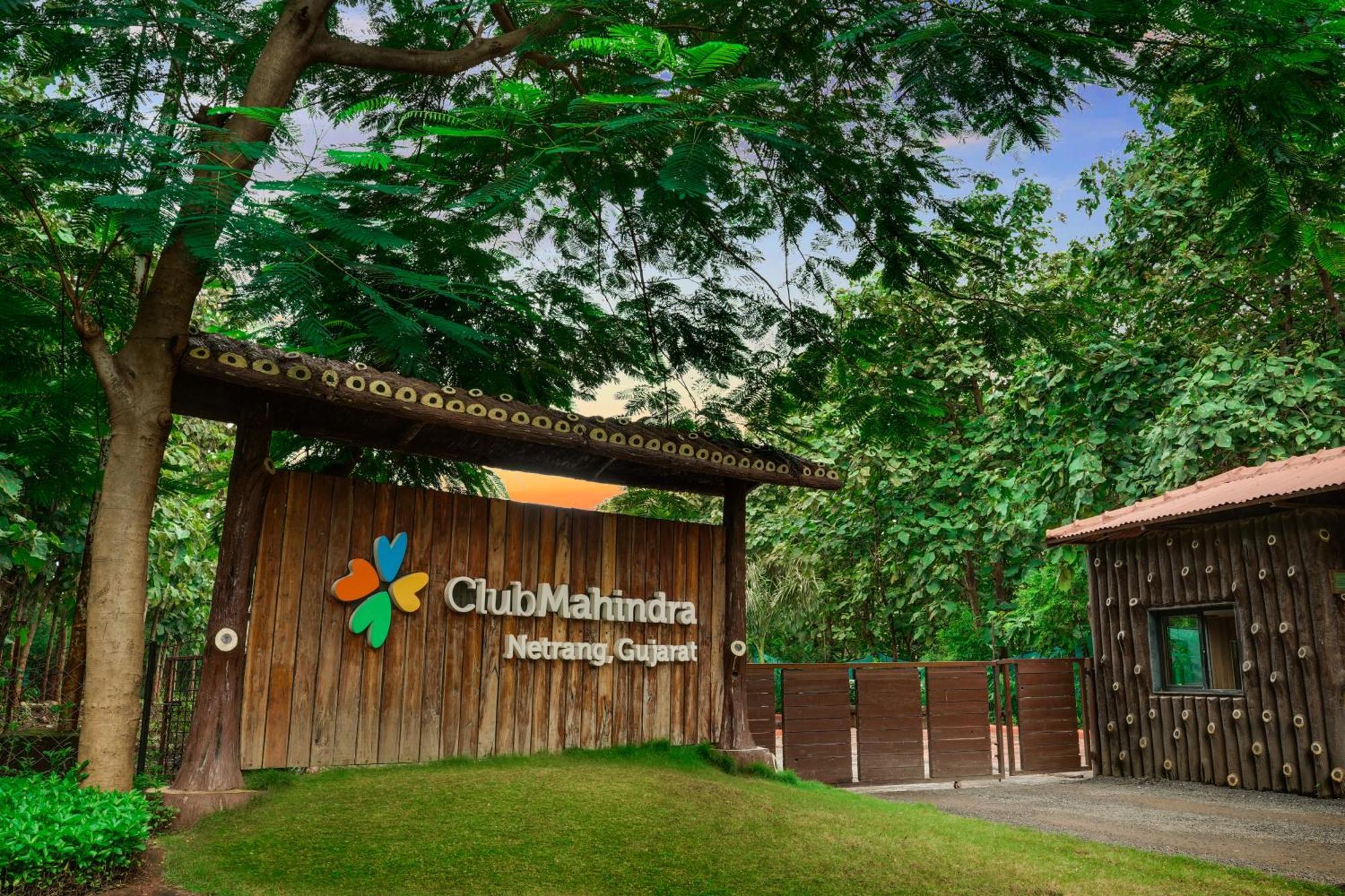 Club Mahindra Netrang Ξενοδοχείο Εξωτερικό φωτογραφία